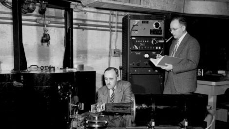 Clifford Shull (left) and Ernest Wollan (right) conducted some of the world's first neutron scattering experiments using a diffractometer, installed at ORNL's Graphite Reactor in 1950.